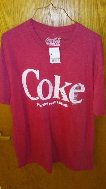 lot 110 image: Coke T shirt - NWT, XL