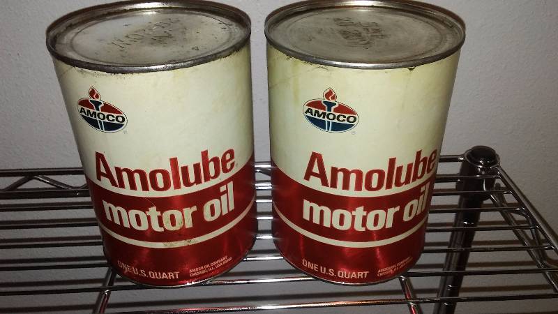 lot 122 image: Vintage Oil Cans (2) Quart Sized, Amo Lube