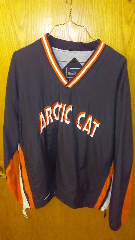 lot 185 image: Artic Cat Windbreaker, Size Med, lined