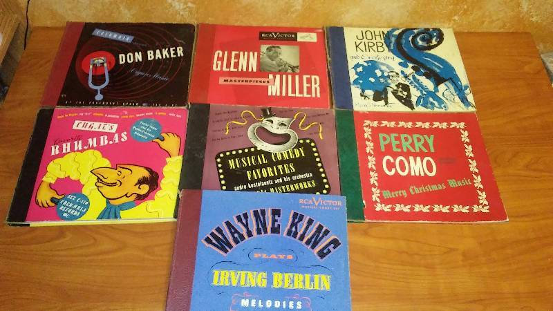 lot 194 image: Vintage 10 Inch Albums (7 sets)