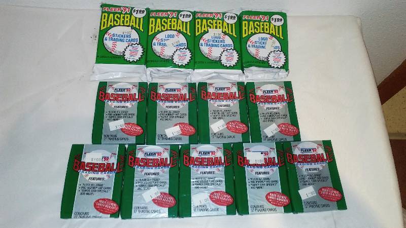 lot 217 image: Baseball Wax Packs (13) 4 pkg. with 53 cards and 9pkg.  of 17 cards, each