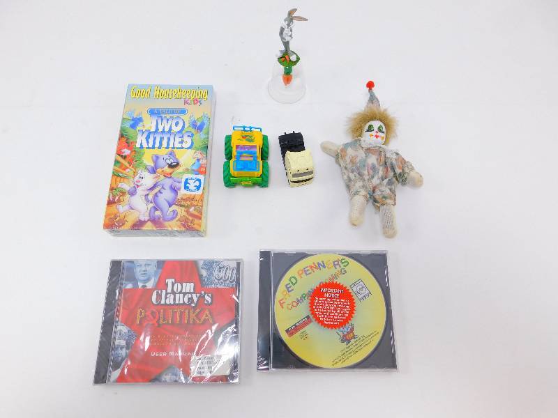 lot 36 image: Lot of Various Kids ItemsToys