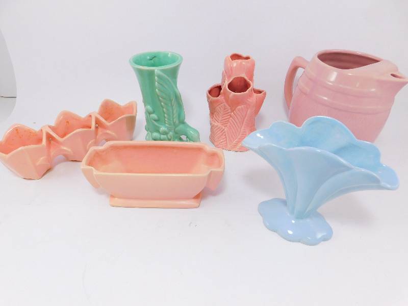 lot 38 image: Lot of Ceramic Items