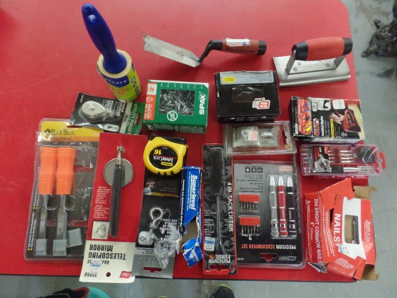 HARDWARE AND HAND TOOLS - NEW