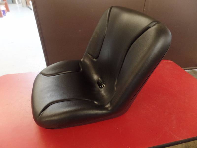 UTILITY VEHICLE  LAWN GARDEN SEAT