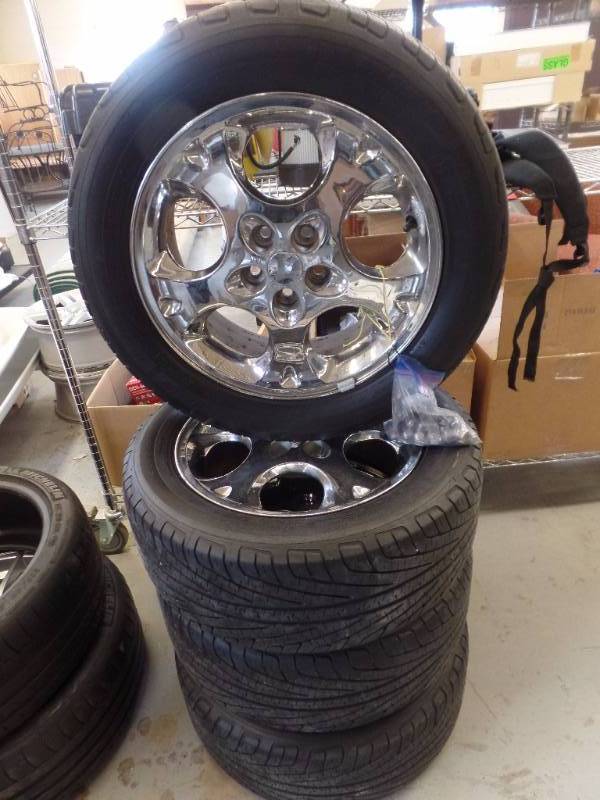 CHRYSLER SEBRING TIRES AND RIMS