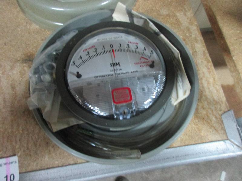 IBM pressure gauge