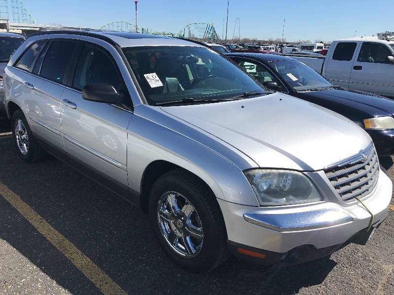 2005 Chrysler Pacifica Touring