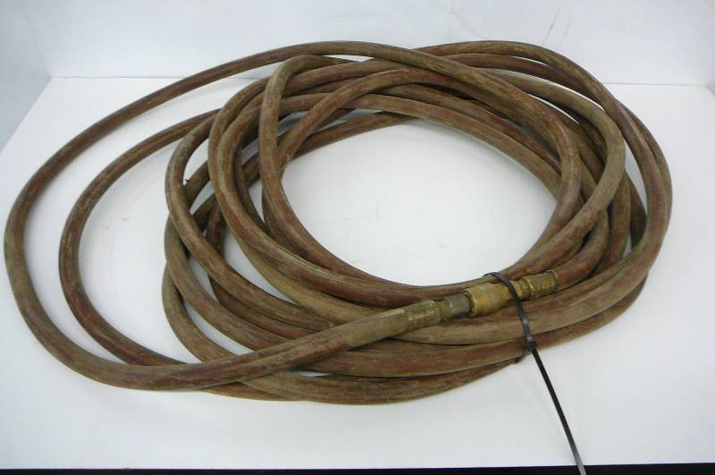 lot 9 image: Air Hose