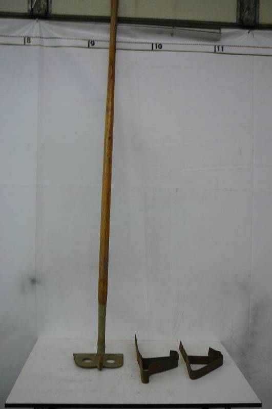 lot 36 image: Cement Hoe Shingle Brackets