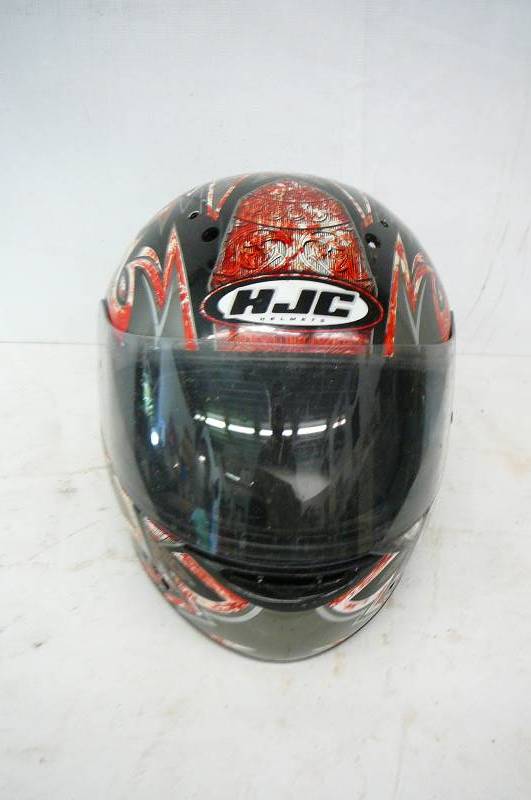 lot 37 image: Snowmobile Helmet