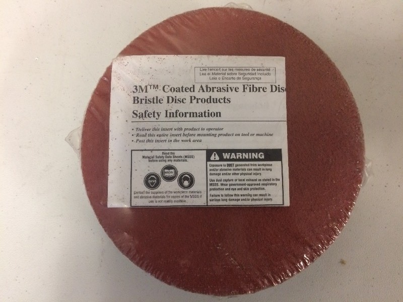 lot 24 image: 25 New 3M Fibre Discs 50 Grit 7