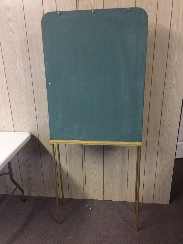 lot 39 image: Vintage Standing Chalkboard