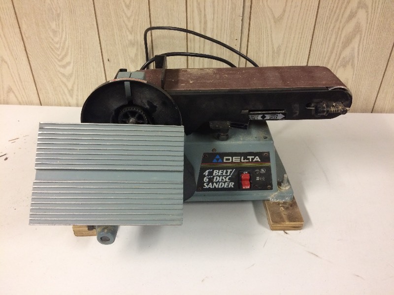 lot 64 image: Delta Sander
