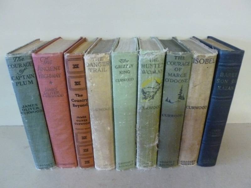lot 32 image: Antique Books