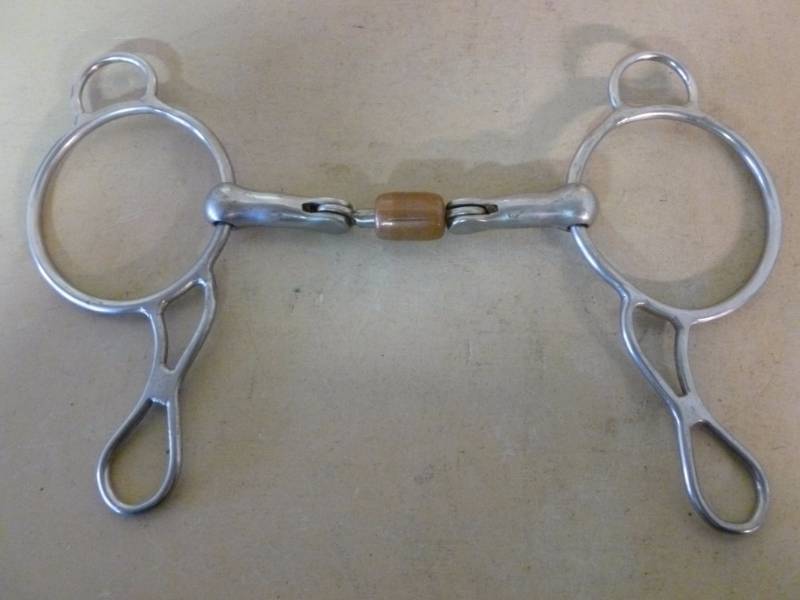 lot 43 image: Horse Equipment