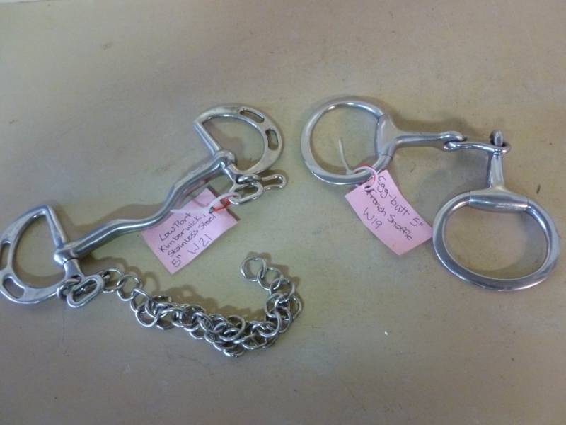 lot 47 image: Horse Equipment
