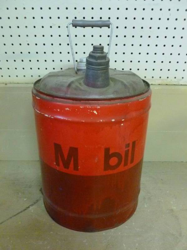 lot 69 image: Vintage Oil Can
