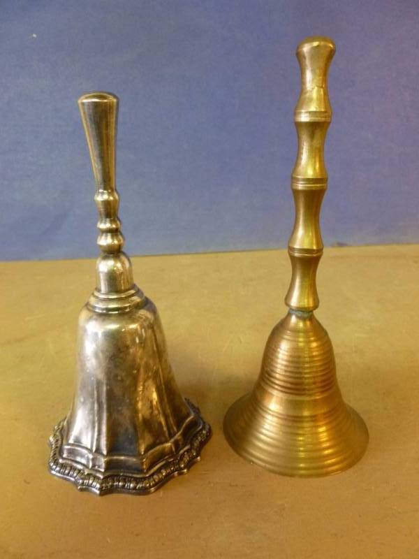 lot 84 image: Dinner Bells