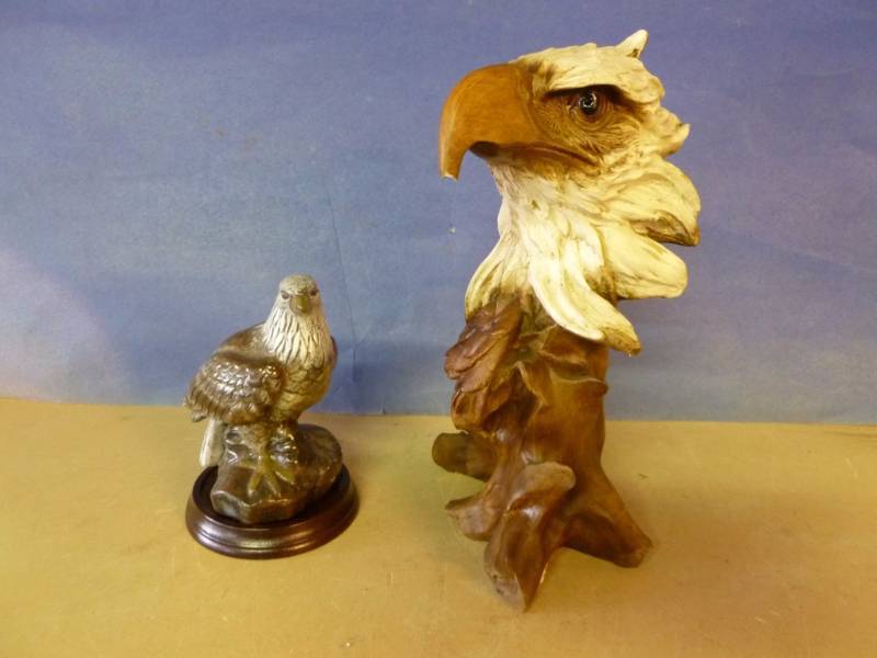 lot 109 image: Eagle Decorations