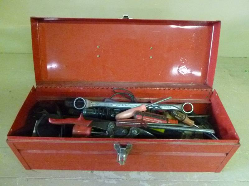 lot 143 image: Toolbox