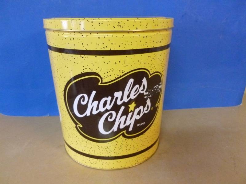 lot 176 image: Metal Container