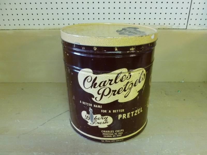 lot 177 image: Metal Container