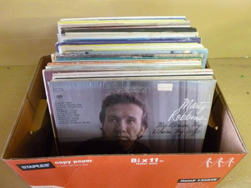 lot 197 image: Record Albums