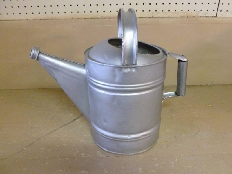 lot 213 image: Vintage Watering Can