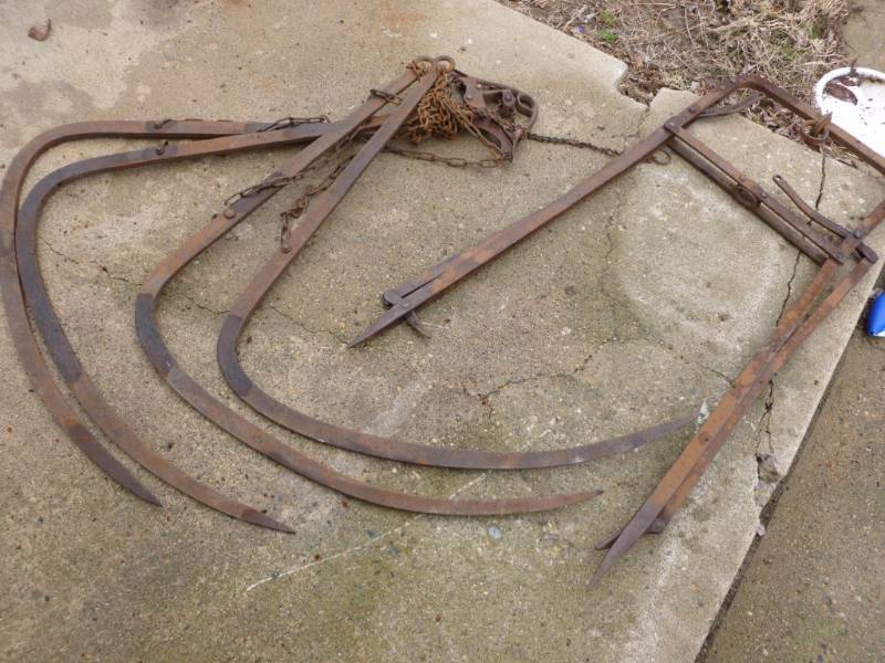 lot 224 image: Vintage Hay Hooks
