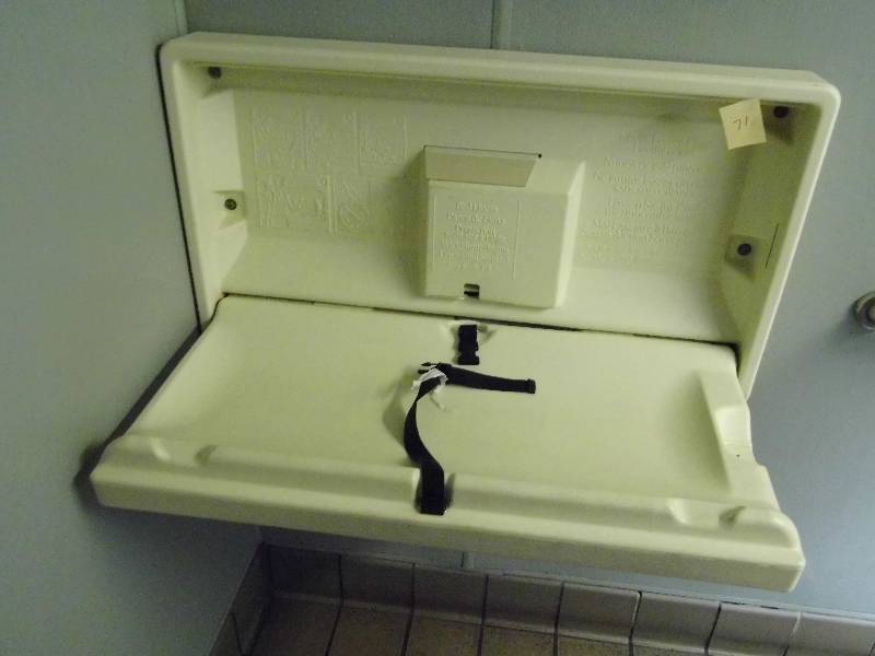 Koala Changing Table