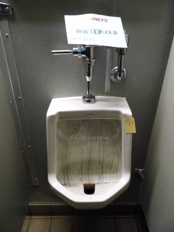 Urinal