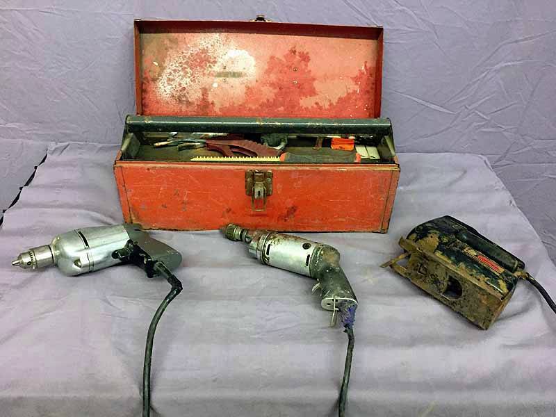 lot 56 image: Tool box and Vintage power tools