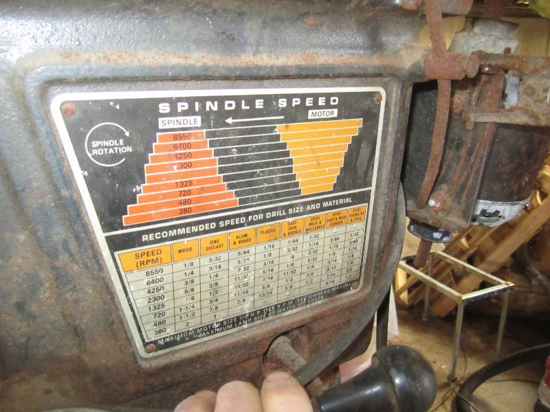 lot 2 image: Drill press, rusty, needs a tuneup...