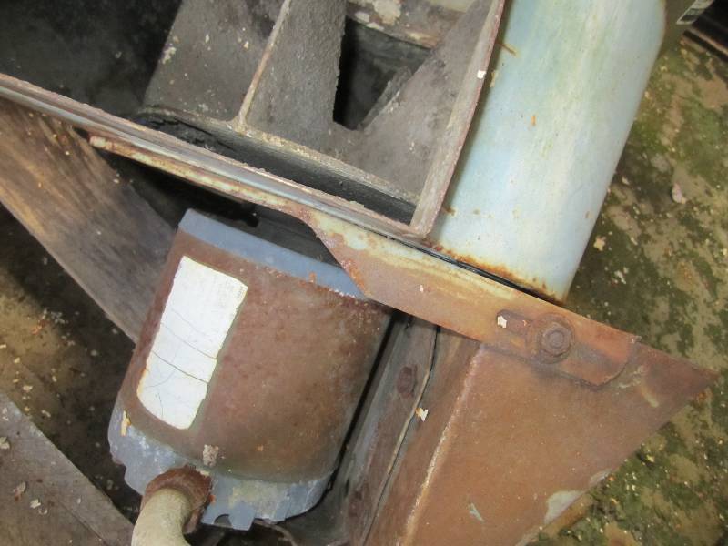 lot 14 image: Roof ventilation fan...