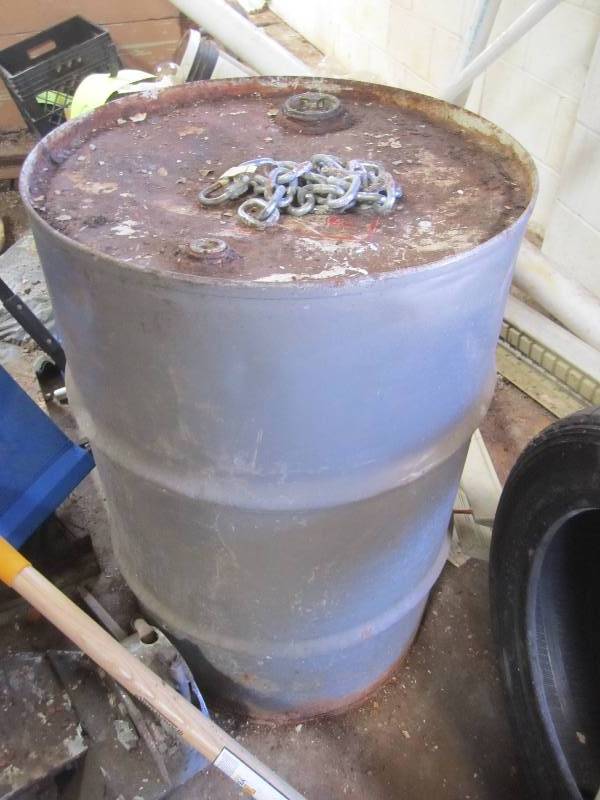 lot 61 image: Metal barrel...