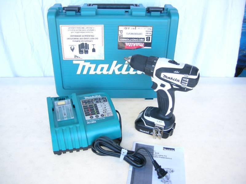 lot 44 image: Makita Cordless Driver Drill