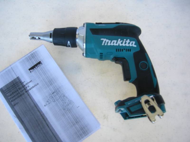 lot 50 image: Makita 18v Cordless Screwdriver