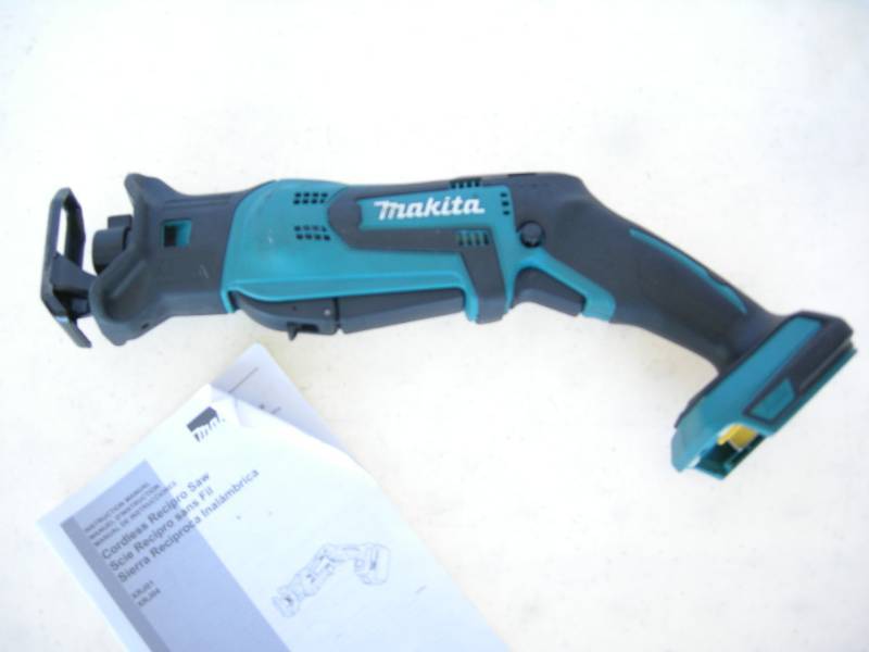 lot 52 image: Makita Cordless Recipro Saw