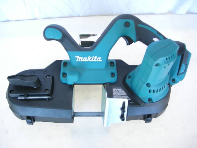 lot 53 image: Makita 2-12 Compact Band Saw