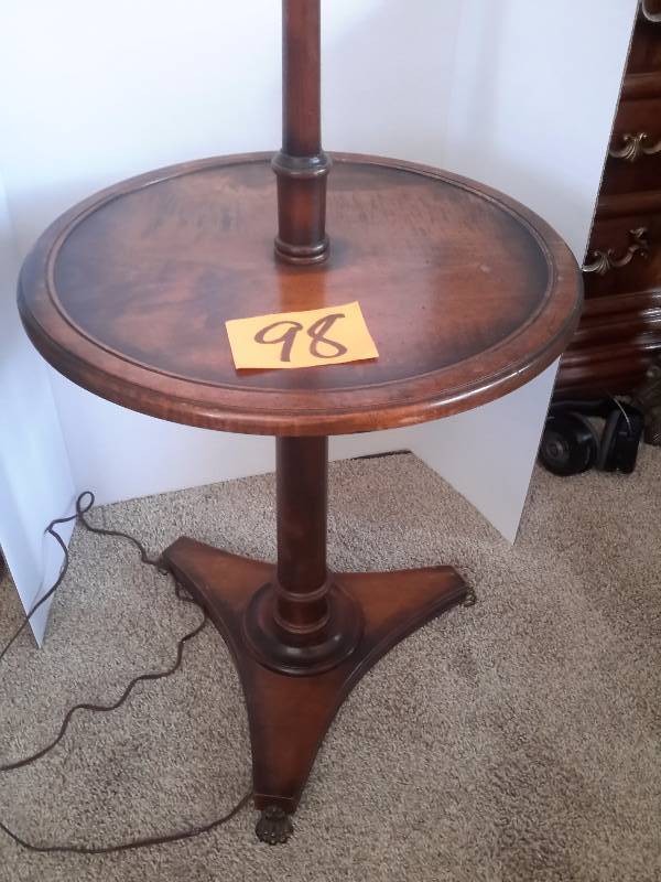 All Wood Mid Century Table stamp Stand.. Claw foot legs.  Tested and works.