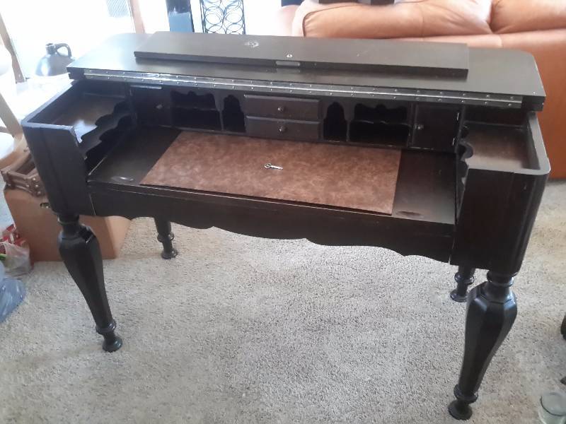 Very nice Solid wood PIANO style desk with sliding surface