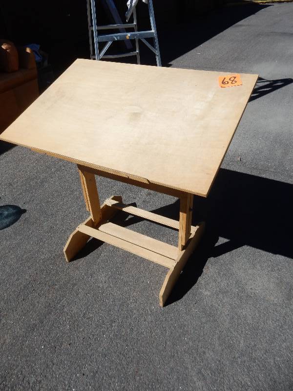 Adjustable height drafting table.. Solid wood