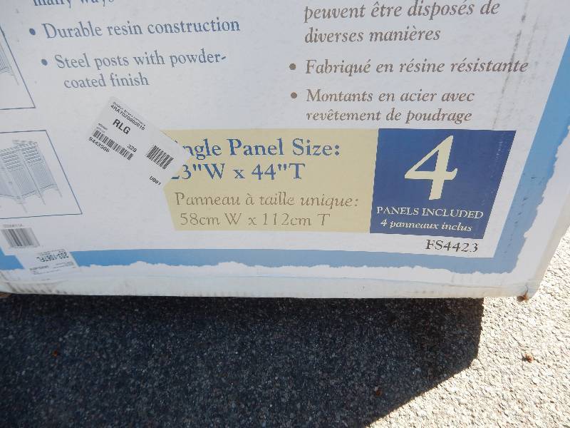 Outdoor Screen Enclosure.  NEW IN BOX