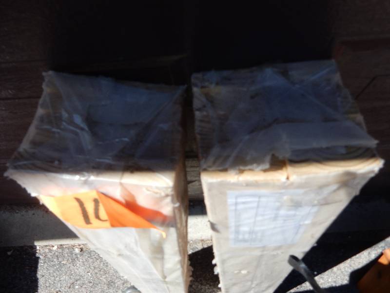 2 packages of 8 (16), 1in x 2 12 in x 39 in Solid wood Slates.