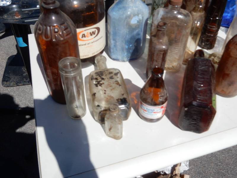 Misc. Vintage Glassware.. Look at closeups