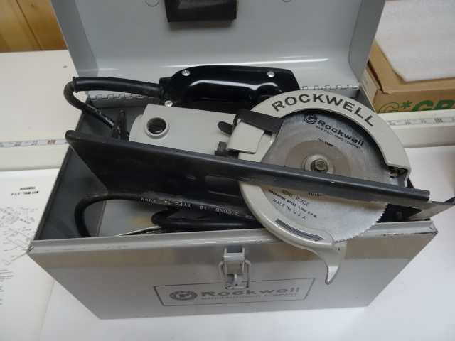 lot 16 image: Rockwell model 314 4 12 trim saw. ...