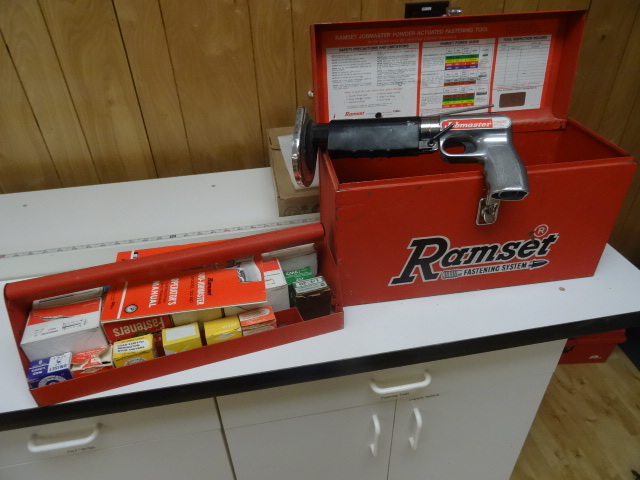 lot 17 image: Ramset lobmaster powder actuated fa...
