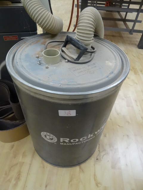 lot 38 image: Rockwell vacuum cleaner. 28 gallon....