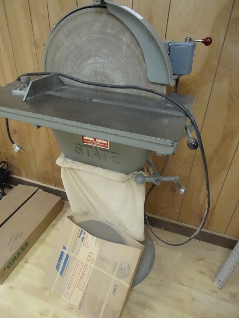 lot 39 image: State model D16 16 disc snader. Mo...